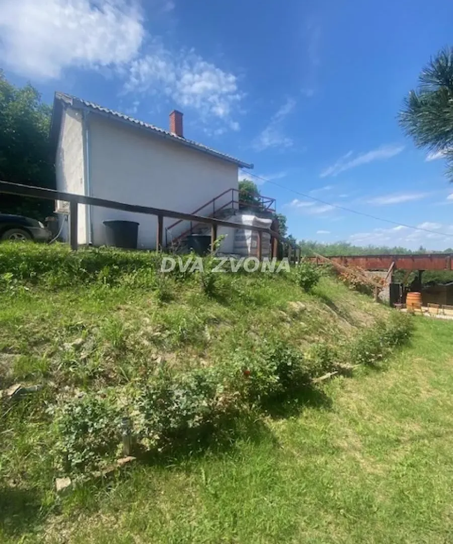 Prodaja, ugostiteljski objekat, 40m², Novi Slankamen, Inđija