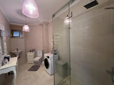 Izdavanje, kuća, 158m², Sremska Kamenica, Petrovaradin - image 15