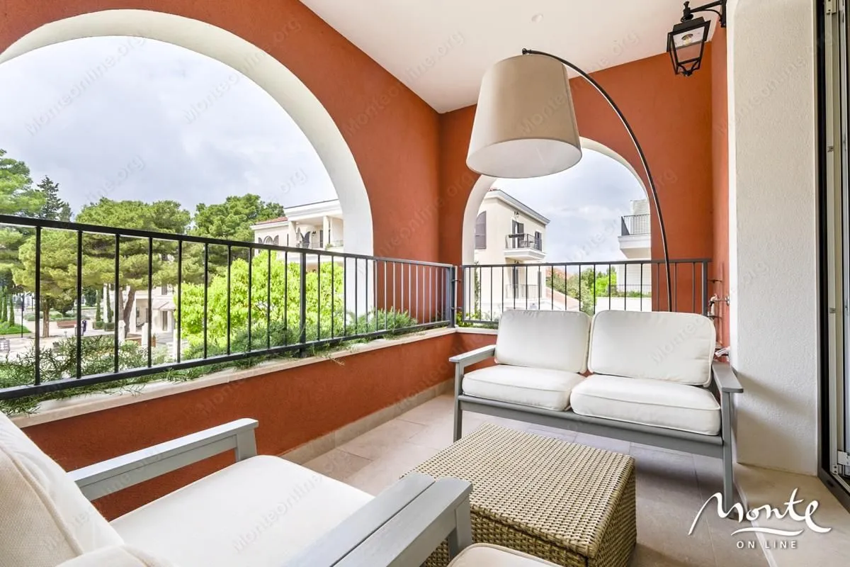 Prodaja, jednosoban stan, 69m², Luštica Bay, Tivat