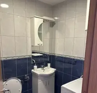 Izdavanje, jednosoban stan, 40m², Stari Aerodrom, Podgorica - image 14