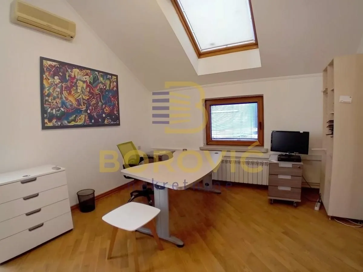 Rent, office space, 166m², Vračar Hram, Vračar Sve Podlokacije