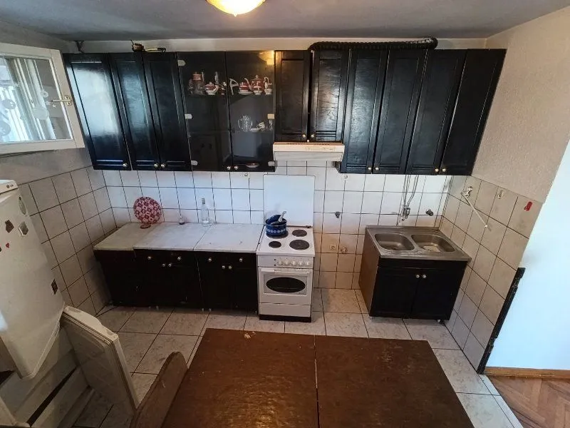 Prodaja, trosoban stan, 69m², Botanička Bašta, Palilula Sve Podlokacije