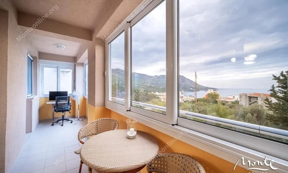 Sale, two bedroom apartment, 55m², Bečići, Budva