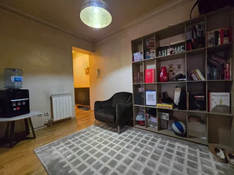 Prodaja, trosoban stan, 103m², Centar, Podgorica - image 2