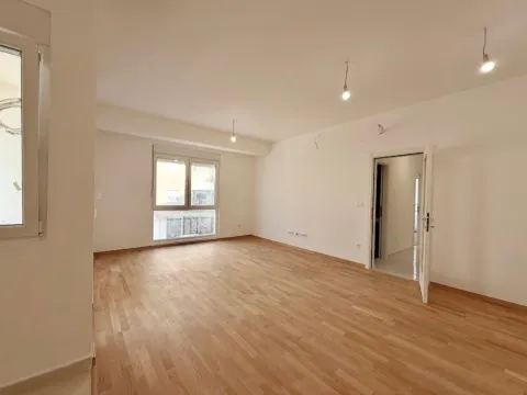 Prodaja, dvosoban stan, 73m², Zabjelo, Podgorica - image 3