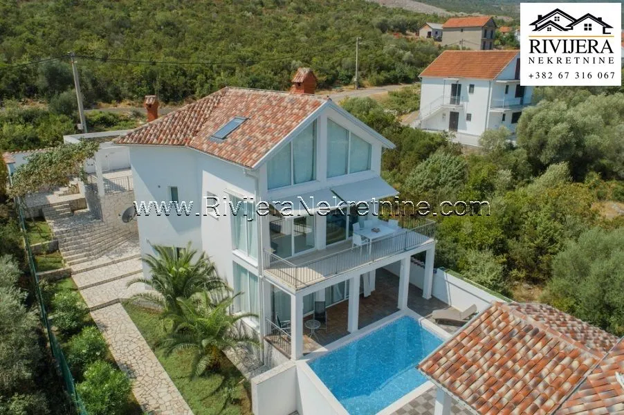 Prodaja, kuća, 525m², Herceg Novi, Crna Gora