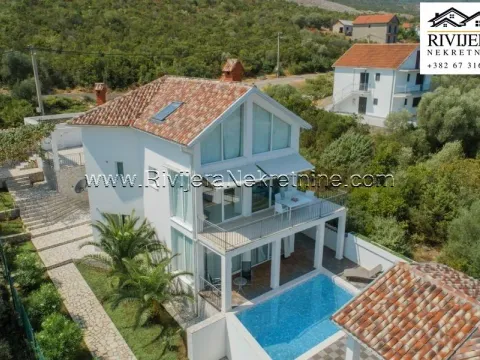 Sale, house, 525m², Herceg Novi, Crna Gora - image 2