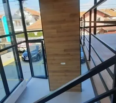 Rent, office space, 55m², Vašarište, Kragujevac - image 8