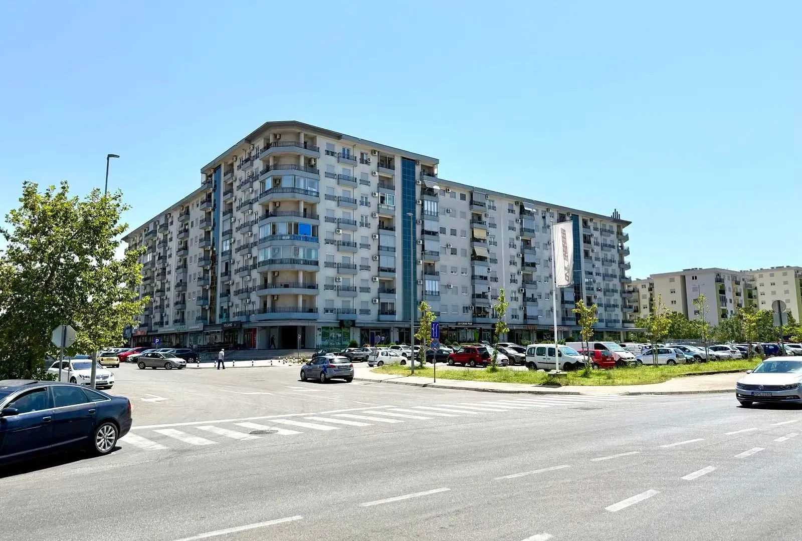 Rent, three bedroom apartment, 84m², Pobrežje, Podgorica