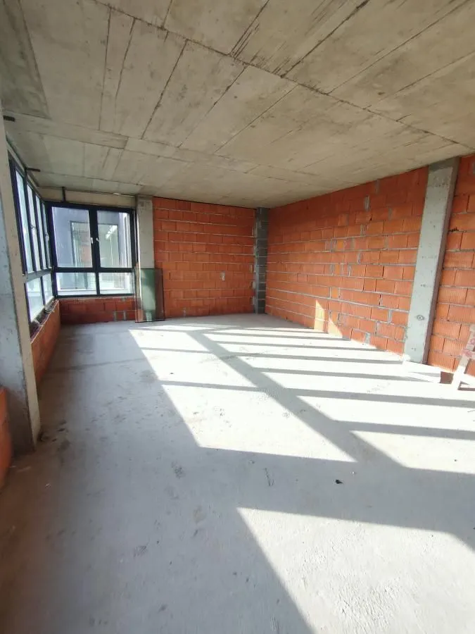 Sale, office space, 434m², Salajka, Novi Sad Sve Podlokacije