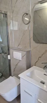 Izdavanje, dvosoban stan, 115m², Škaljari, Kotor - image 16