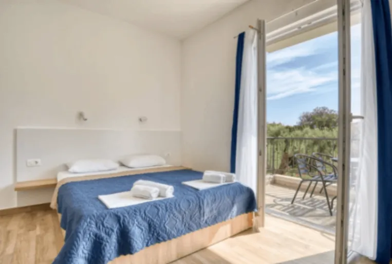 Rent, house, 500m², Buljarica, Budva