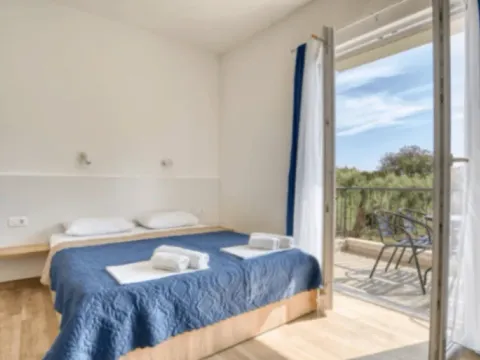 Izdavanje, kuća, 500m², Buljarica, Budva - image 8