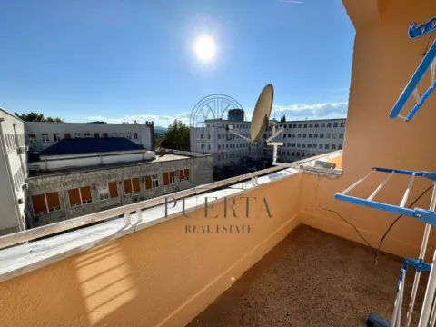 Izdavanje, dvosoban stan, 80m², Centar, Podgorica - image 7