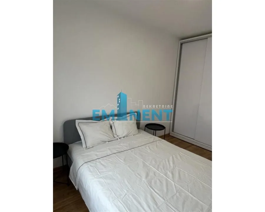 Rent, apartment, 43m², Južni Bulevar, Vračar Sve Podlokacije