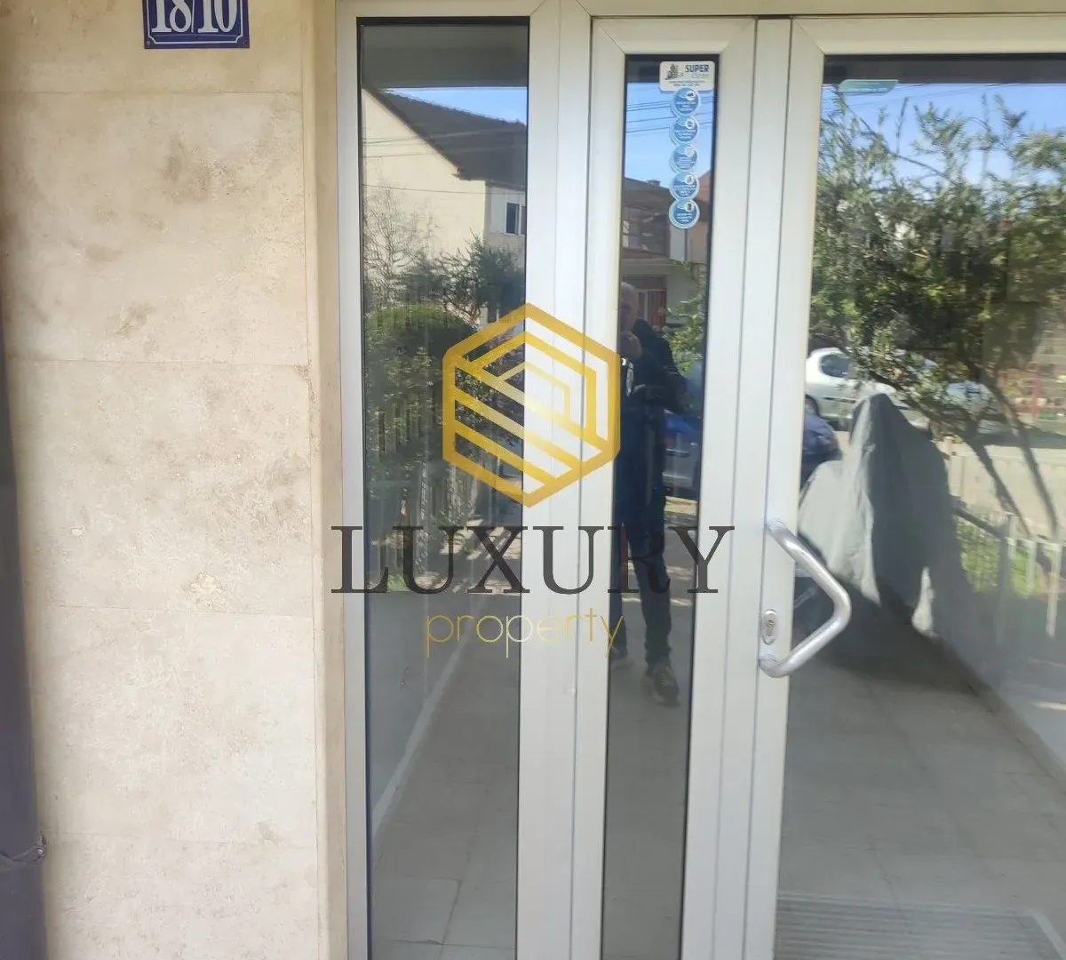 Prodaja, jednosoban stan, 43m², Stari Aerodrom, Podgorica
