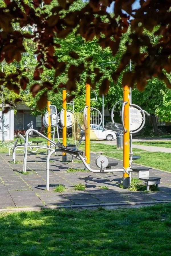 Prodaja, dvosoban stan, 61m², Novo naselje, Novi Sad