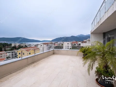 Prodaja, dvosoban stan, 87m², Tivat, Crna Gora - image 1