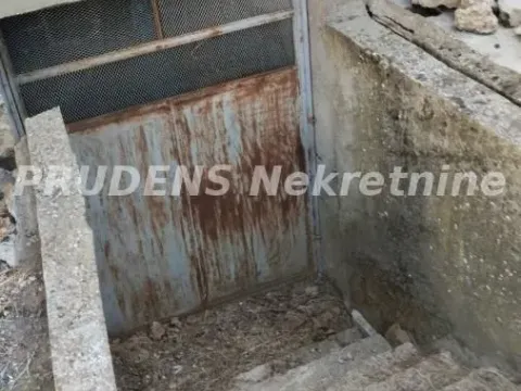 Sale, house, 300m², Dobanovci, Surčin - image 10