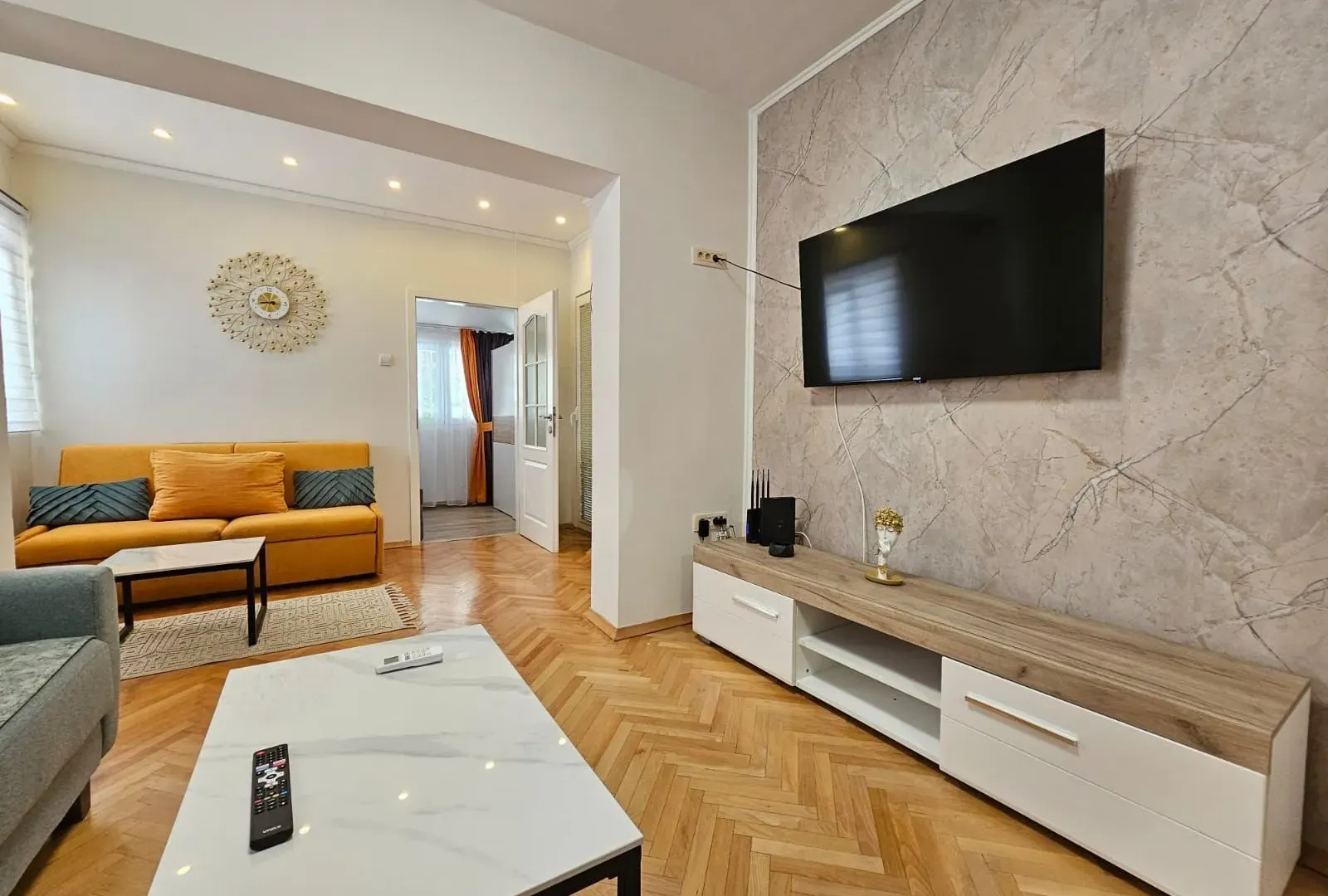 Prodaja, trosoban stan, 80m², Budva, Crna Gora
