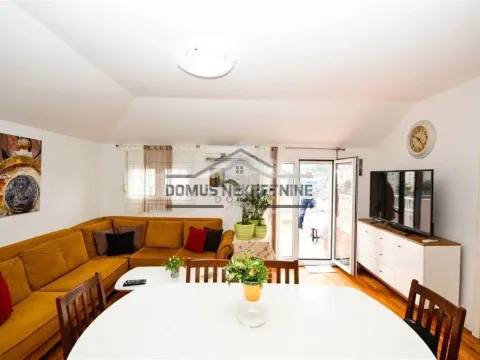 Izdavanje, jednosoban stan, 50m², Momišići, Podgorica - image 4