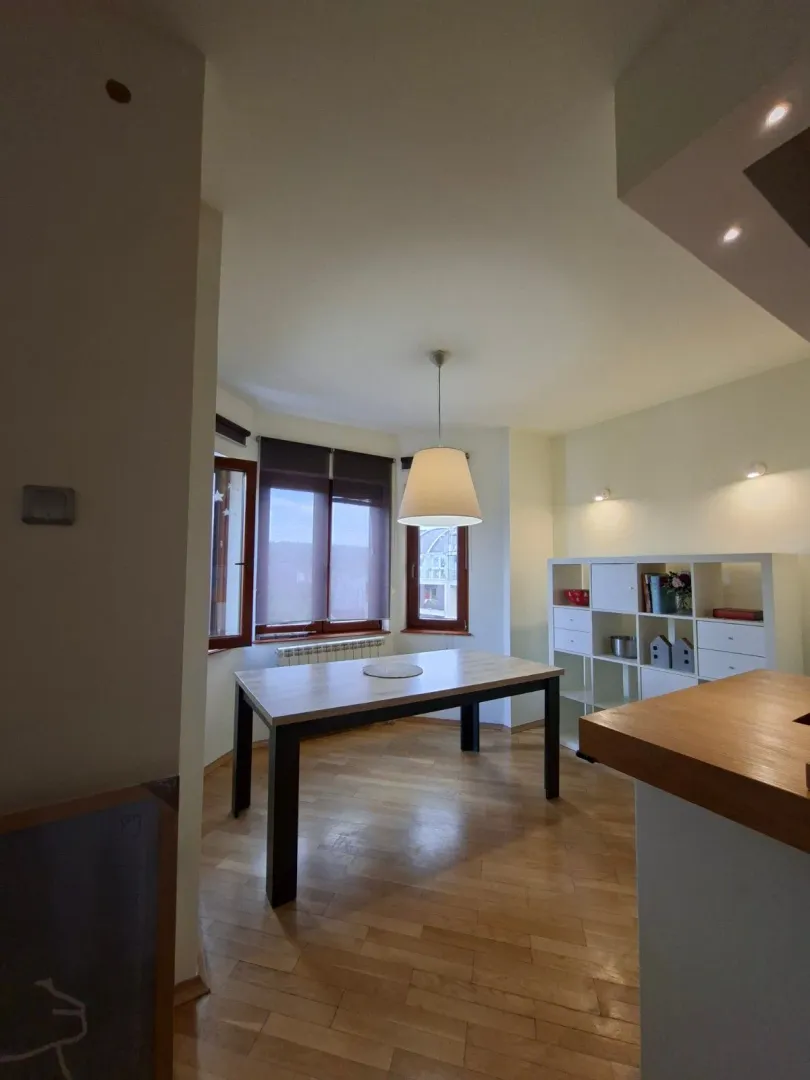 Rent, three bedroom apartment, 108m², Malo Brdo, Podgorica