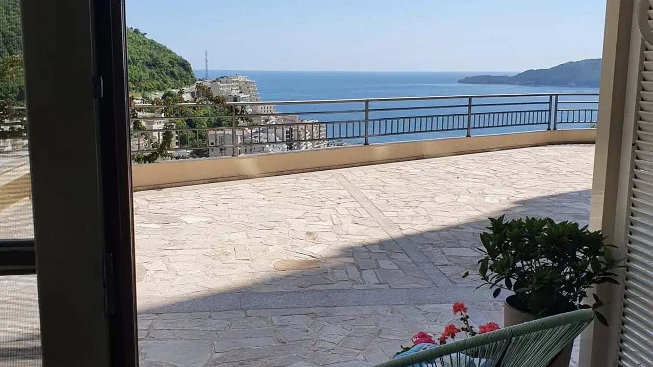 Prodaja, garsonjera, 33m², Rafailovići, Budva