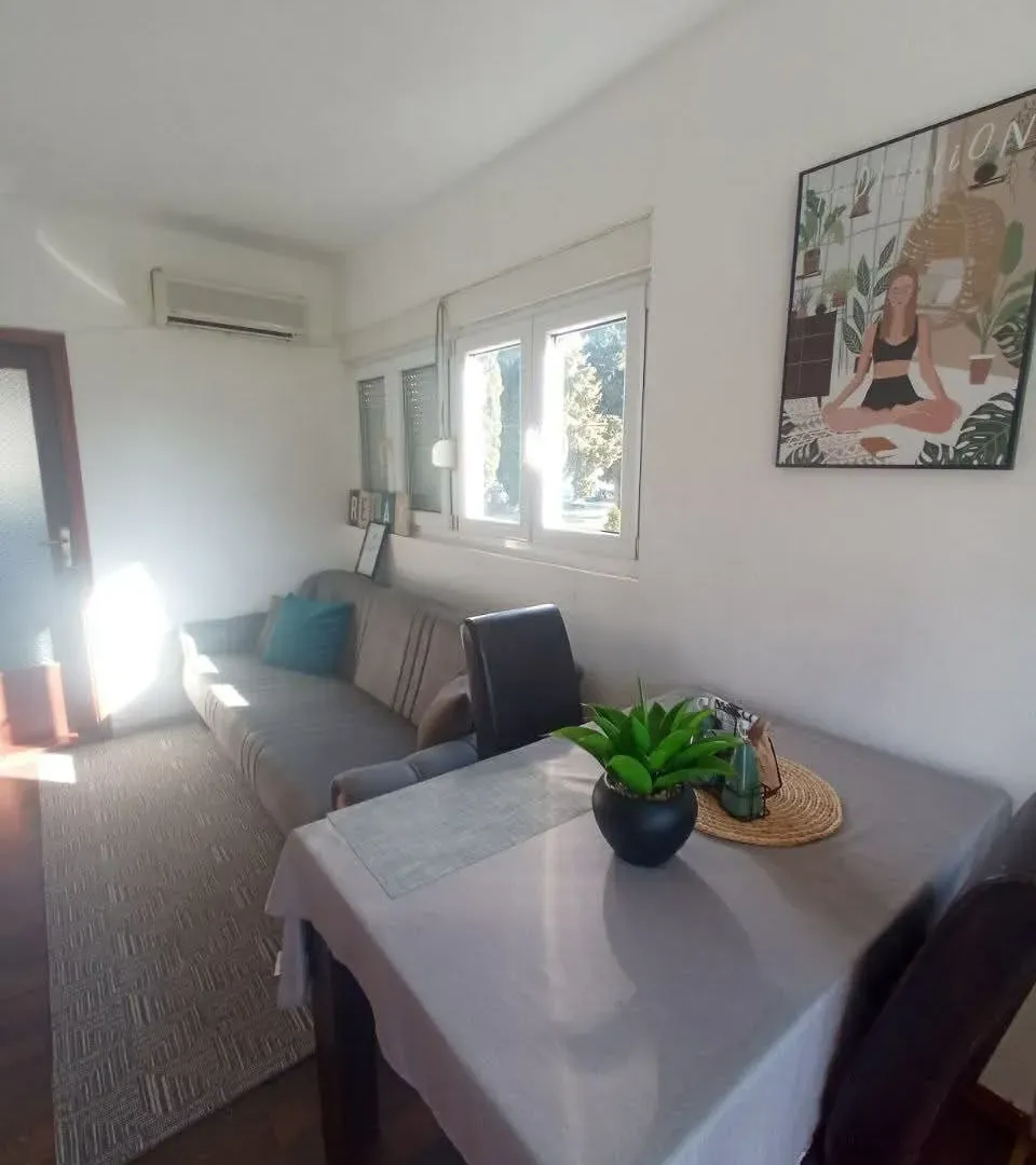 Sale, studio apartment, 26m², Centar, Bar