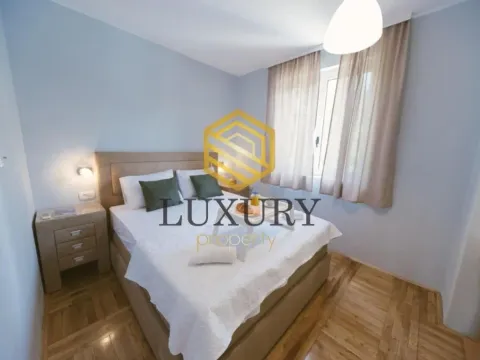 Izdavanje, dvosoban stan, 78m², Centar, Podgorica - image 8