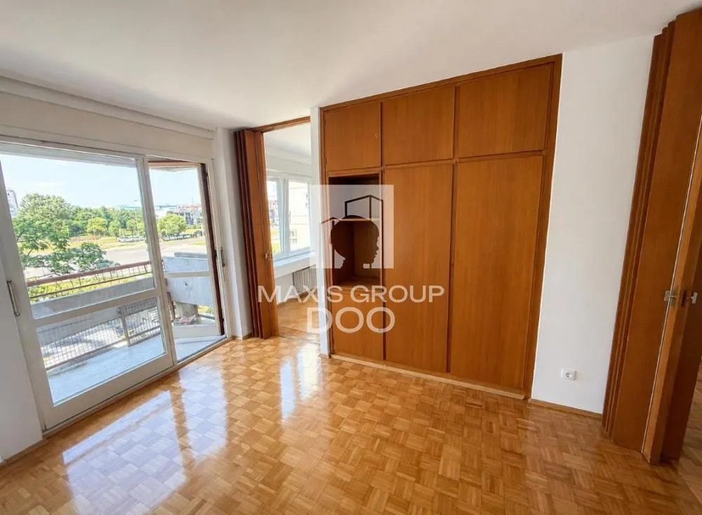 Rent, three bedroom apartment, 73m², Novi Beograd Blok 23, Novi Beograd Sve Podlokacije