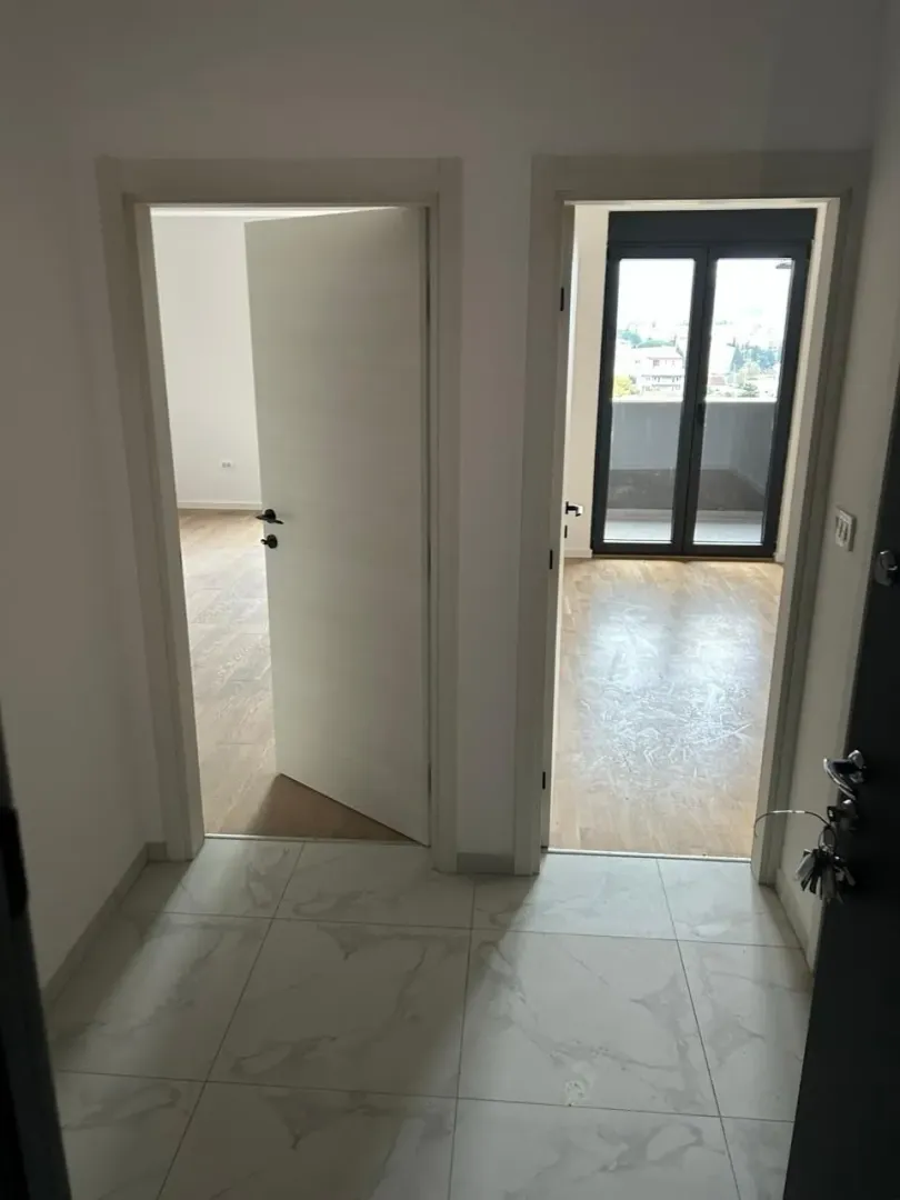 Prodaja, jednosoban stan, 43m², Stari Aerodrom, Podgorica
