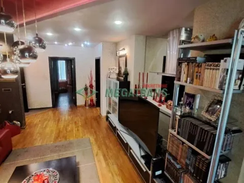 Prodaja, četvorosoban stan, 111m², Grbavica, Novi Sad Sve Podlokacije - image 10