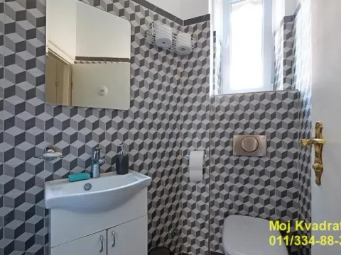 Izdavanje, trosoban stan, 103m², Crveni Krst, Beograd - image 13