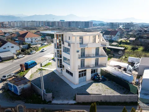 Rent, office space, 600m², Gornja Gorica, Podgorica - image 19