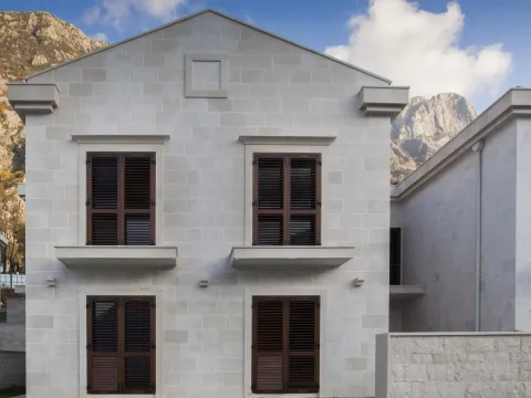 Prodaja, stan, 196m², Dobrota, Kotor - image 15