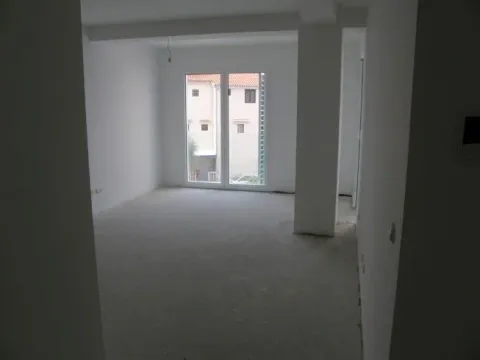 Prodaja, stan, 72m², Pržno, Budva - image 3