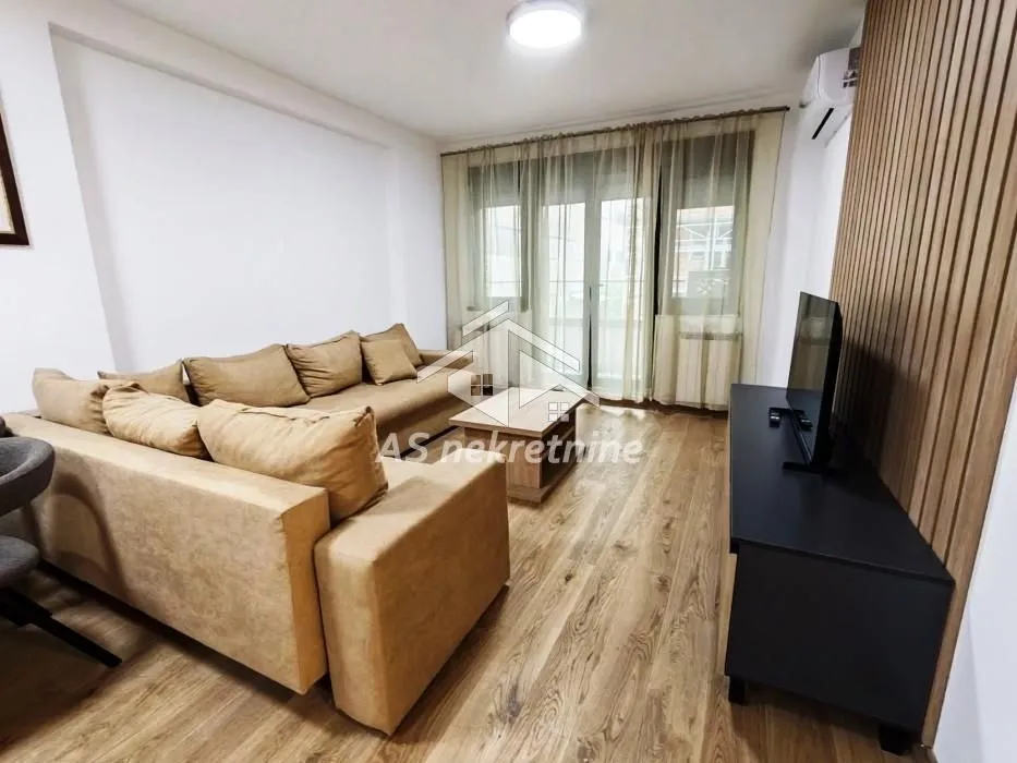 Rent, three bedroom apartment, 66m², Voždovac Sve Podlokacije, Beograd