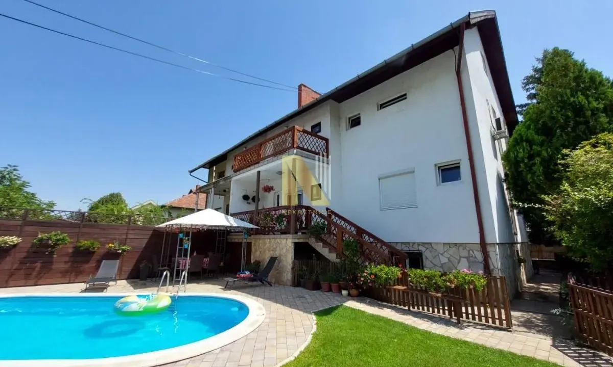 Sale, house, 200m², Kertvaroš, Subotica