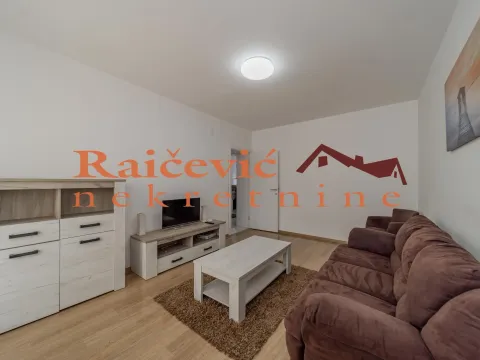 Izdavanje, trosoban stan, 66m², Tašmajdan, Palilula Sve Podlokacije - image 12