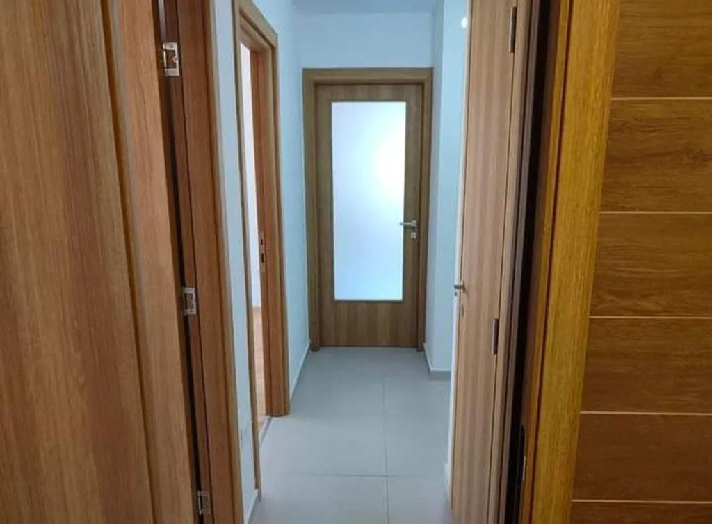 Izdavanje, jednosoban stan, 70m², Ljubović, Podgorica