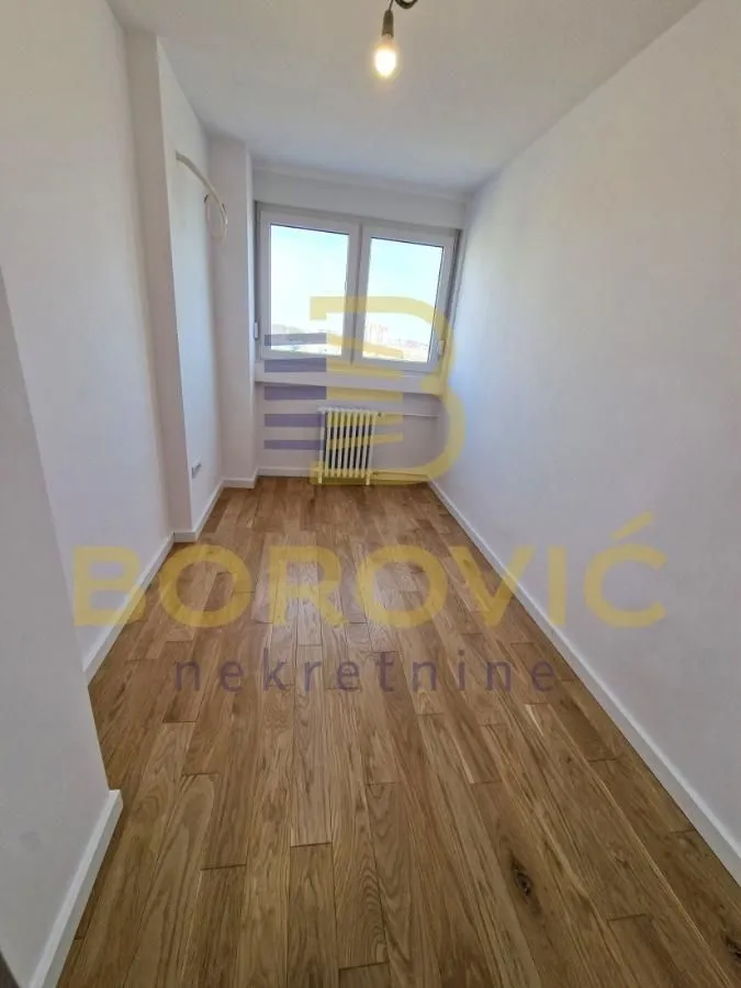 Prodaja, četvorosoban stan, 95m², Novi Beograd Blok 37, Novi Beograd Sve Podlokacije