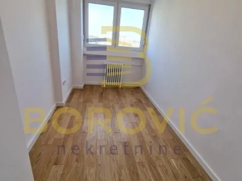 Prodaja, četvorosoban stan, 95m², Novi Beograd Blok 37, Novi Beograd Sve Podlokacije - image 9