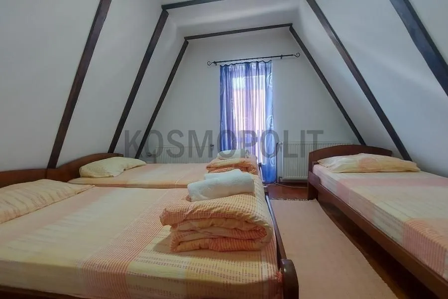 Prodaja, kuća, 160m², Kraljevi Čardaci, Kopaonik