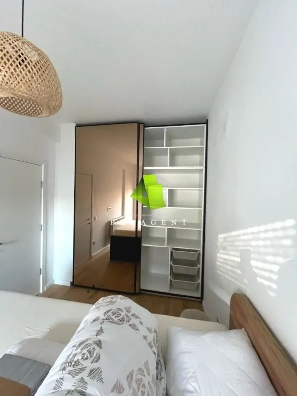 Prodaja, dvosoban stan, 66m², Medijana, Niš