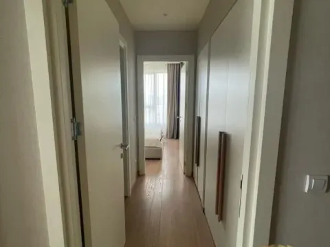 Izdavanje, trosoban stan, 83m², Savski Venac, Beograd - image 18