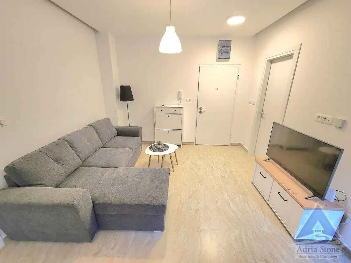 Rent, one bedroom apartment, 40m², Budva, Crna Gora