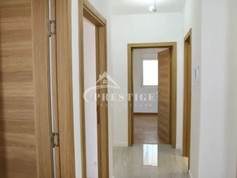Prodaja, dvosoban stan, 71m², City Kvart, Podgorica - image 4