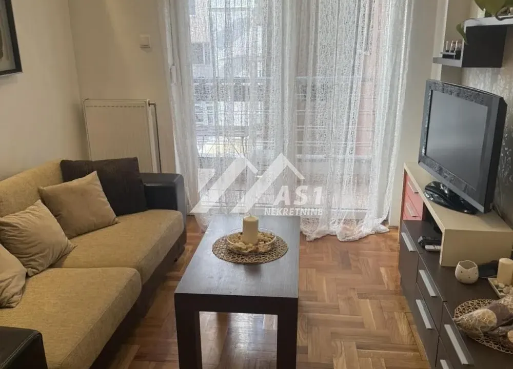Rent, one bedroom apartment, 38m², Grbavica, Novi Sad Sve Podlokacije