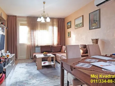 Prodaja, stan, 136m², Karaburma, Palilula Sve Podlokacije - image 5