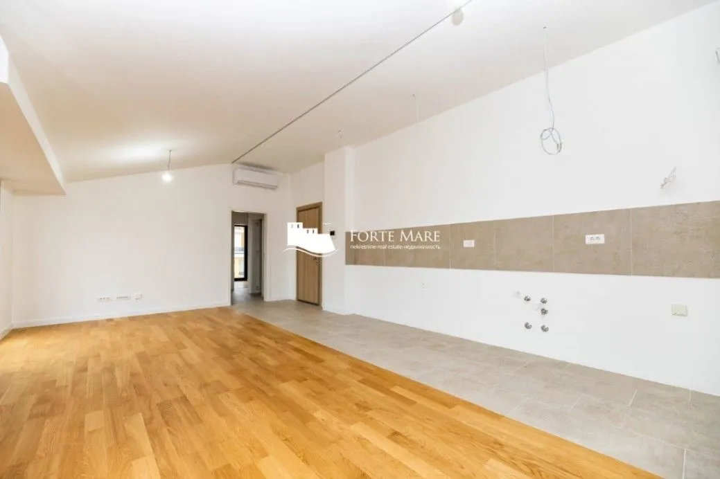 Prodaja, trosoban stan, 88m², Bijela, Herceg Novi